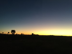 Tramonto sulla strada per Yulara